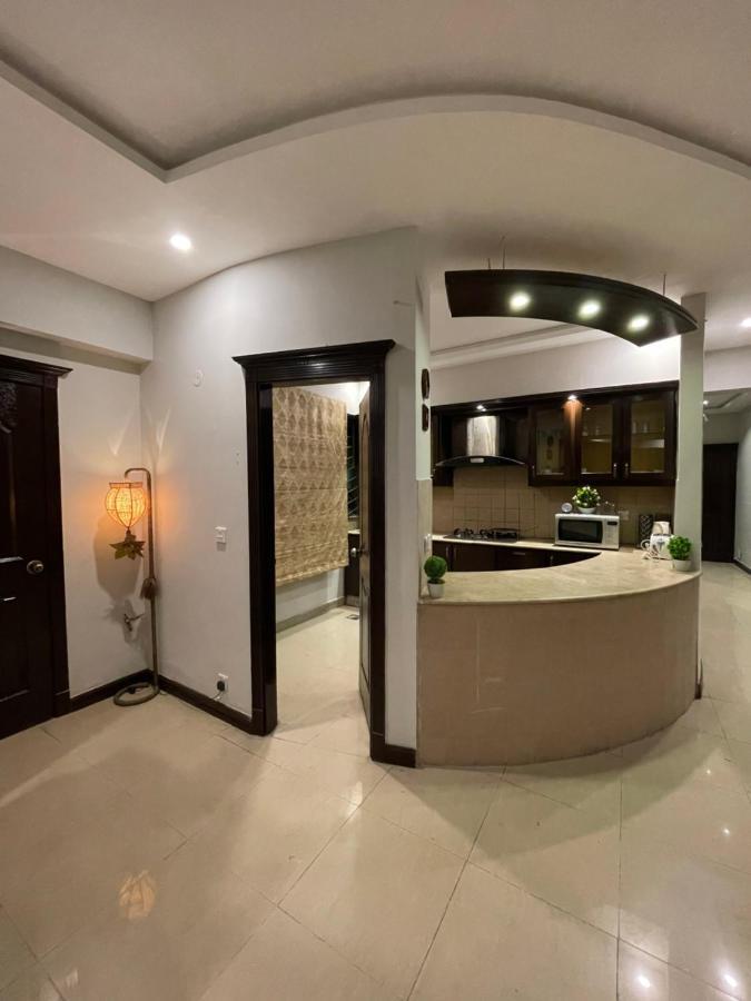 Freddy'S Luxury Family Apartments Ісламабад Екстер'єр фото