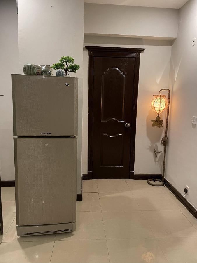 Freddy'S Luxury Family Apartments Ісламабад Екстер'єр фото