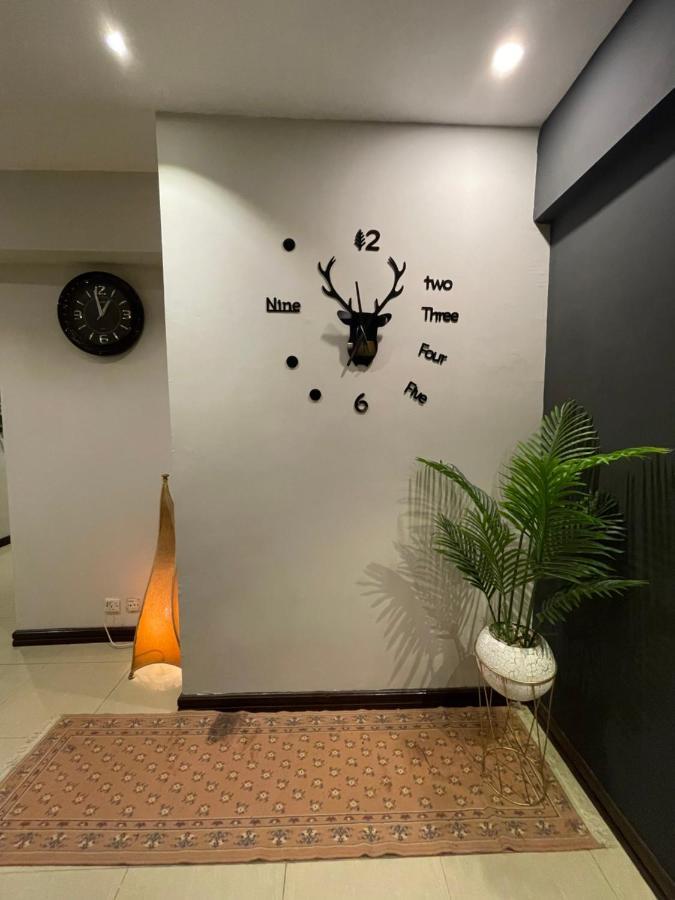 Freddy'S Luxury Family Apartments Ісламабад Екстер'єр фото